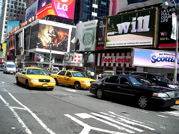 I Will campaign with Viacom running on MTV board in Times Square