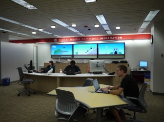 Easy Ways for Higher Education to Utilize Digital Signage