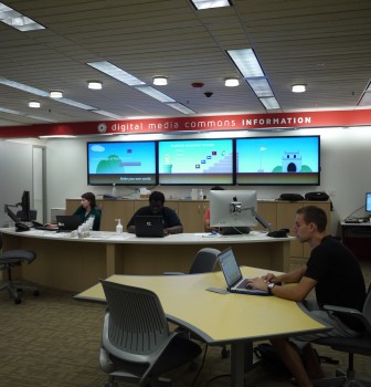Easy Ways for Higher Education to Utilize Digital Signage